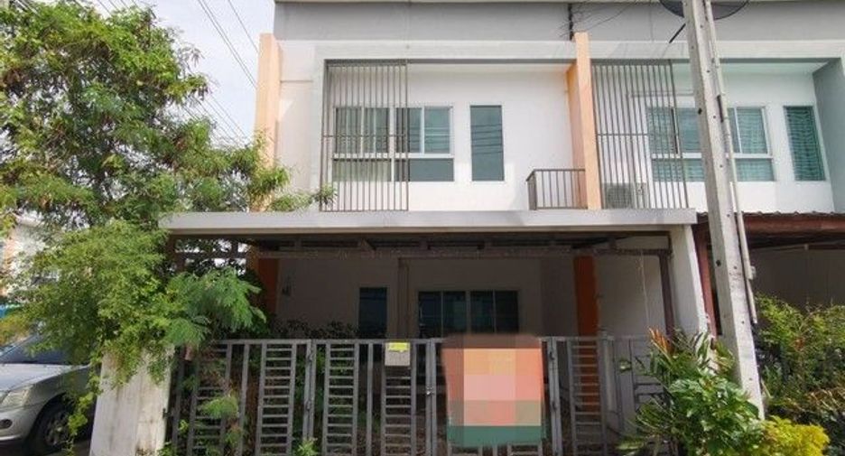 For sale 3 bedrooms townhouse in Tha Takiap, Chachoengsao