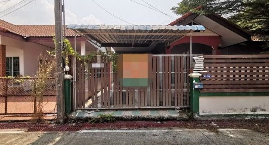 For sale 2 bedrooms house in Ban Bueng, Chonburi