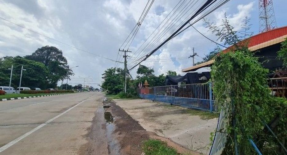 For sale 1 bed warehouse in At Samat, Roi Et