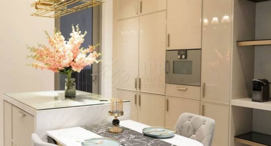 Condo en alquiler de 2 habitaciones en Khlong Toei, Bangkok