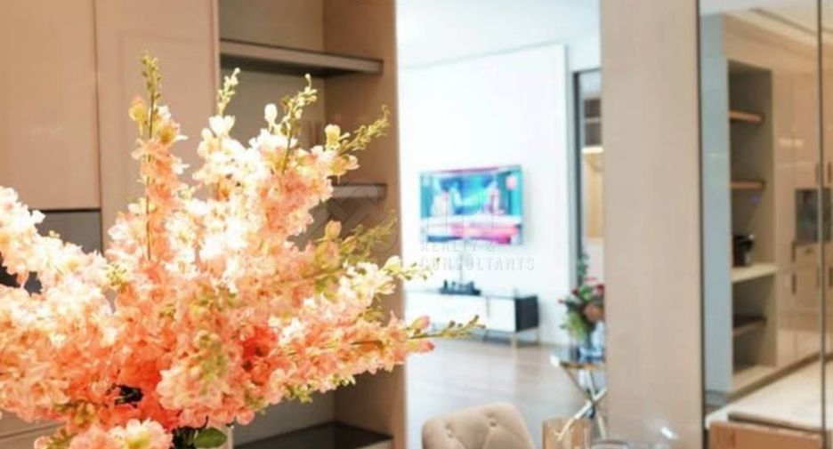 Condo en alquiler de 2 habitaciones en Khlong Toei, Bangkok