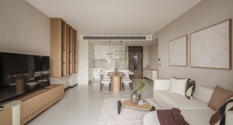 For rent 2 bedrooms condo in Khlong Toei, Bangkok