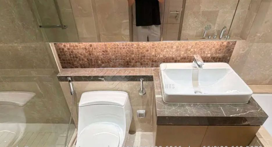 Wohnung zur Miete mit 2 Zimmer in Pathum Wan, Bangkok