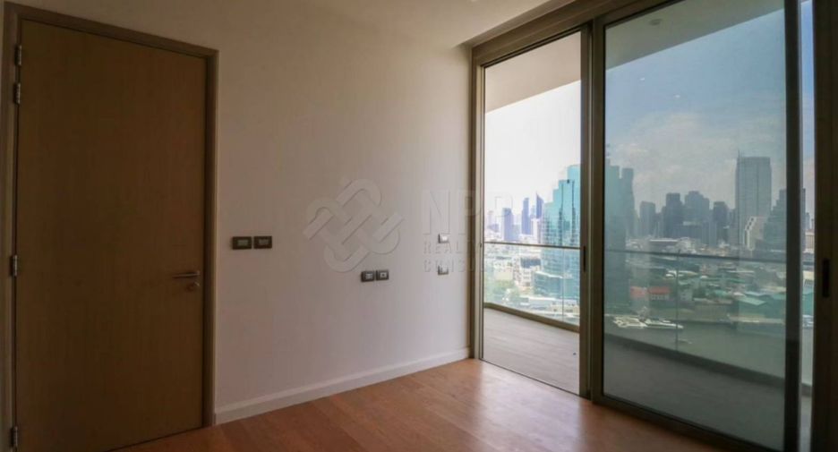 À louer et à vendre 2 chambres condo à Khlong San, Bangkok