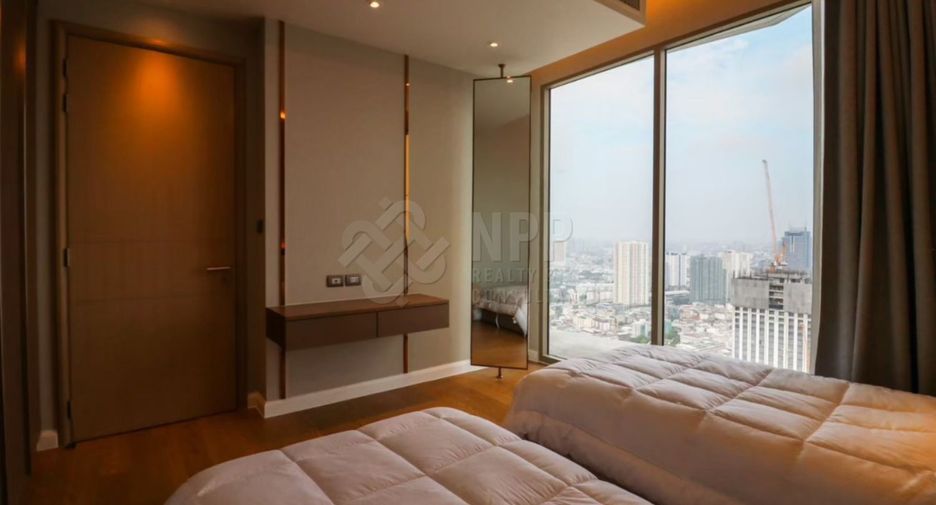 For sale 2 ベッドルーム condo in Khlong San, Bangkok