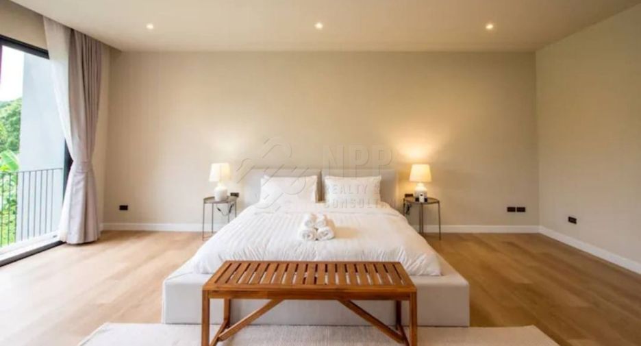 Haus zur Miete und zum Kauf mit 3 Zimmer in Watthana, Bangkok
