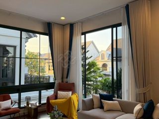 Haus zur Miete und zum Kauf mit 4 Zimmer in Bang Khen, Bangkok