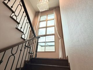 Haus zur Miete und zum Kauf mit 4 Zimmer in Lat Krabang, Bangkok