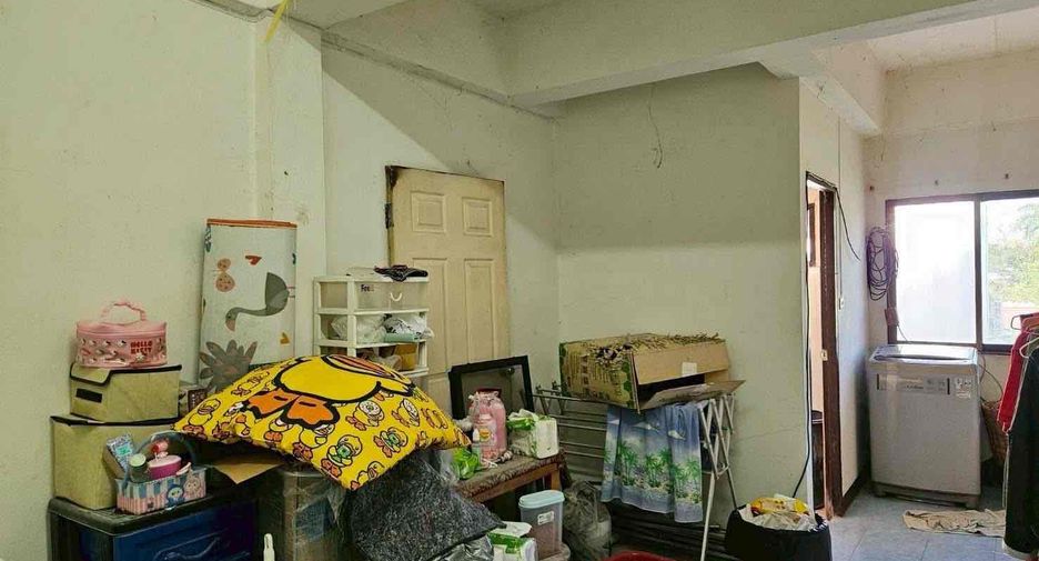 出售 2 卧室 联排别墅 在 San Sai, Chiang Mai