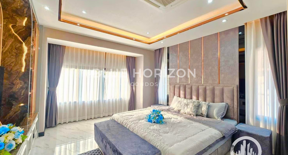 Casa en venta de 4 habitaciones en Bang Lamung, Chonburi