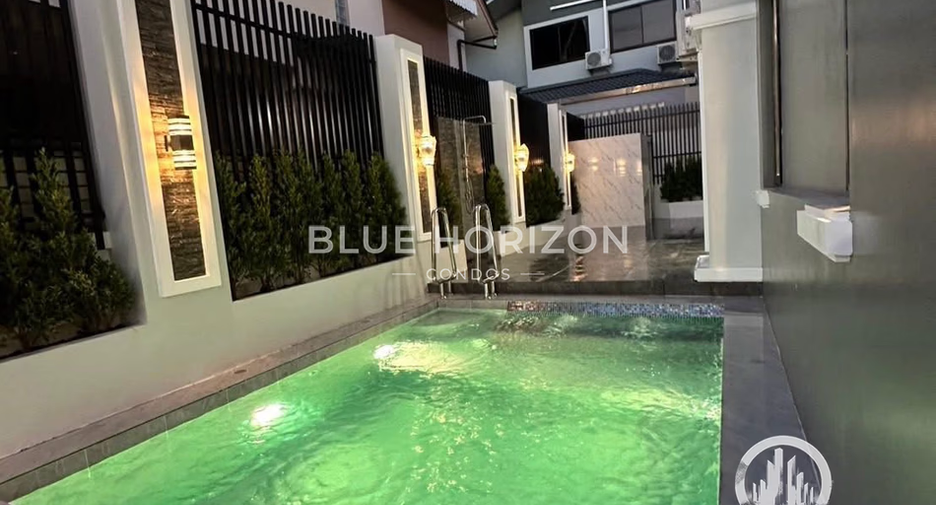 Casa en venta de 4 habitaciones en Bang Lamung, Chonburi