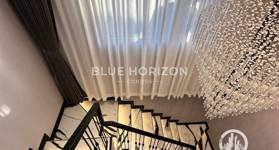 Casa en venta de 4 habitaciones en Bang Lamung, Chonburi