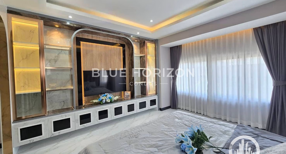 Casa en venta de 4 habitaciones en Bang Lamung, Chonburi