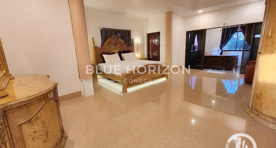 For rent 5 ベッドルーム villa in Bang Lamung, Chonburi