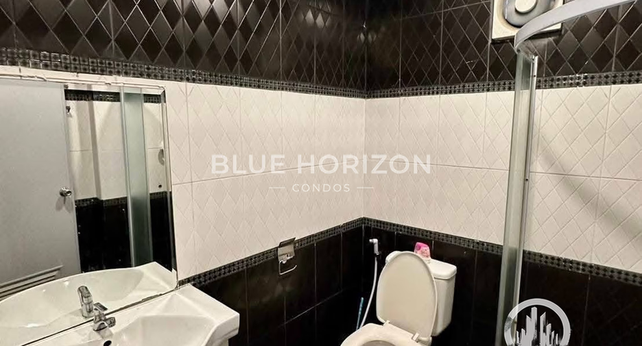 For rent 5 ベッドルーム villa in Bang Lamung, Chonburi