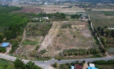 出售 土地 在 Ban Bueng, Chon Buri