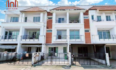 ขาย 3 ห้องนอน ทาวน์เฮ้าส์ ใน ลาดพร้าว, กรุงเทพฯ