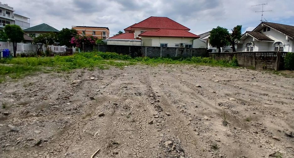 Terreno en alquiler en Lak Si, Bangkok