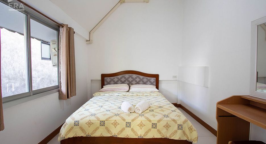 For sale 4 bedrooms house in Klaeng, Rayong