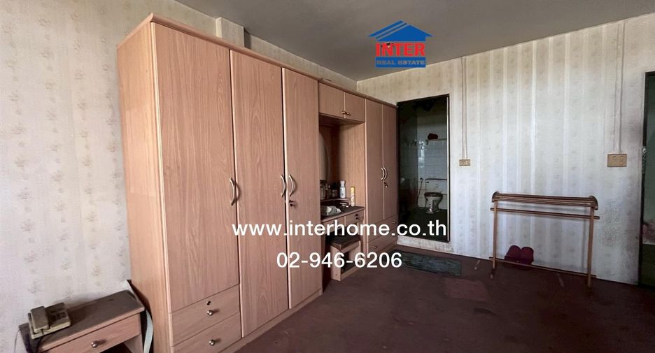 Продажа 4 спальни торговое помещение в Lam Luk Ka, Патумтани