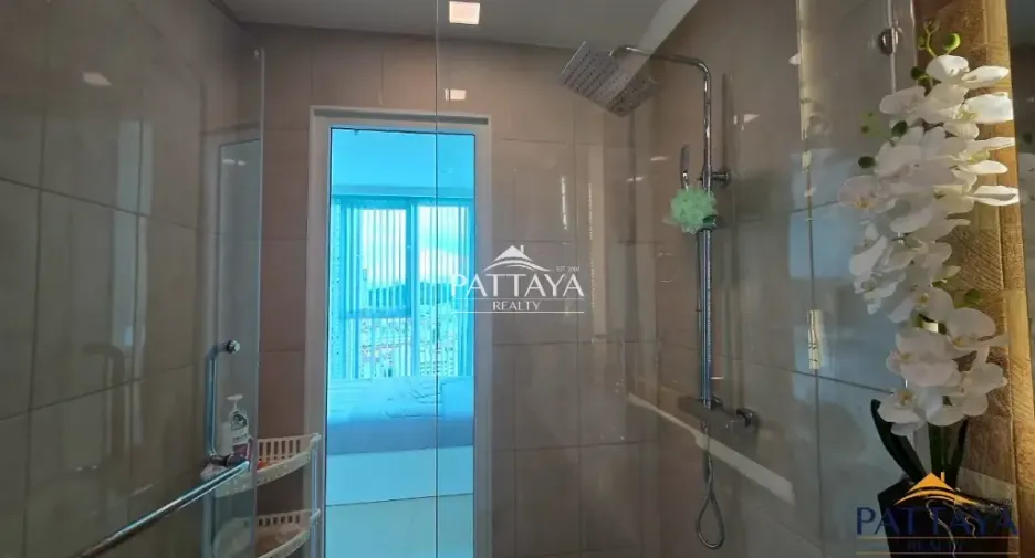 For rent 1 bed condo in Bang Lamung, Chonburi