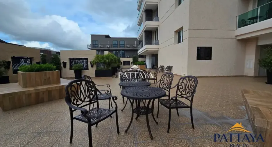For rent 1 bed condo in Bang Lamung, Chonburi