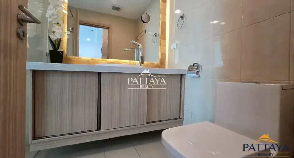 For rent 1 bed condo in Bang Lamung, Chonburi