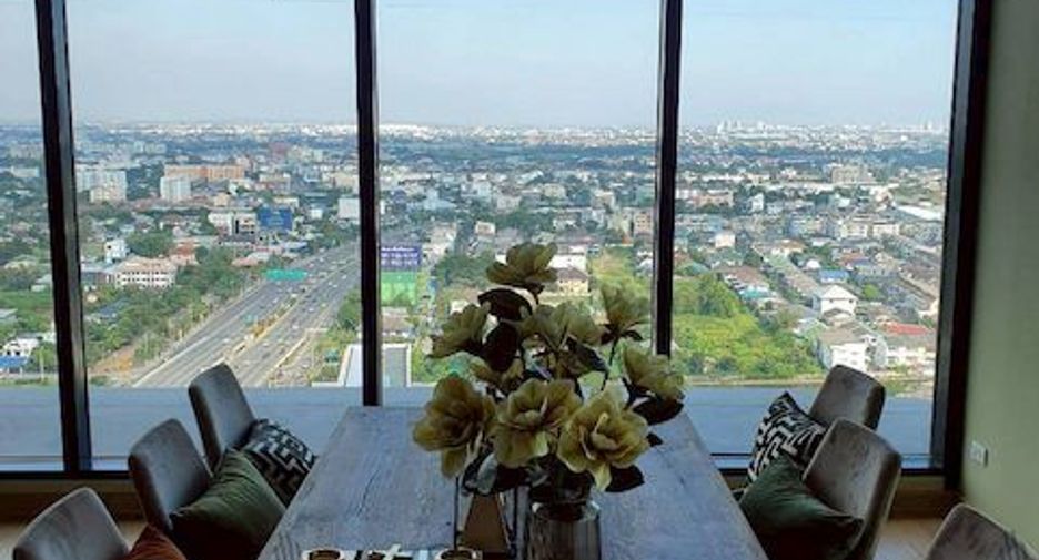 Продажа 1 кровать кондо в Чатучак, Бангкок