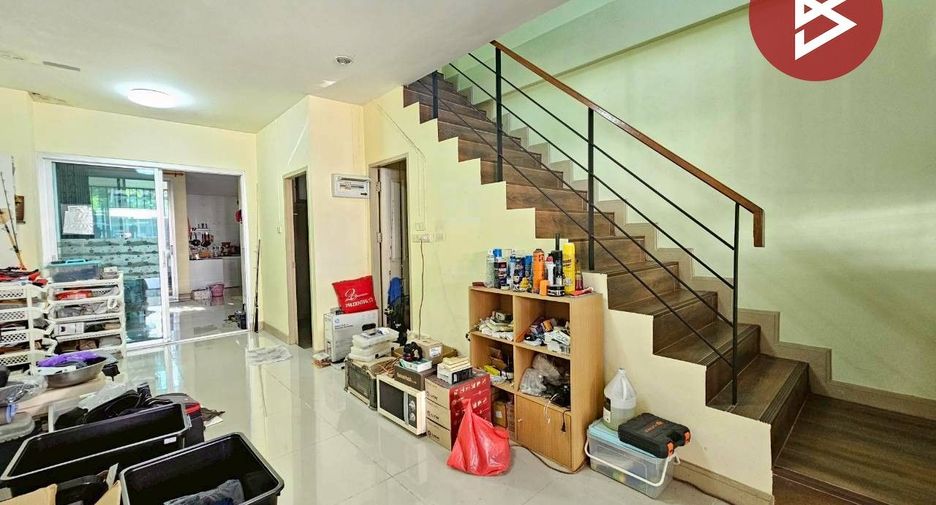 For sale 2 bedrooms townhouse in Bang Pakong, Chachoengsao