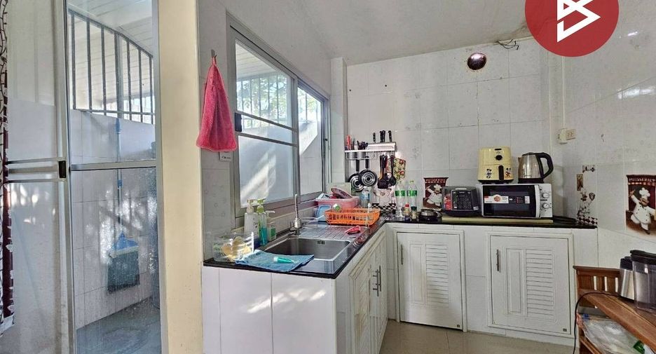 For sale 2 bedrooms townhouse in Bang Pakong, Chachoengsao