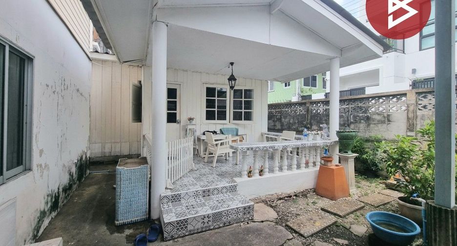 For sale 2 bedrooms house in Bangkok Noi, Bangkok