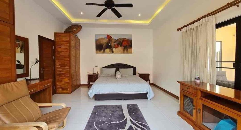 À vendre 3 chambres villa à Sattahip, Chonburi