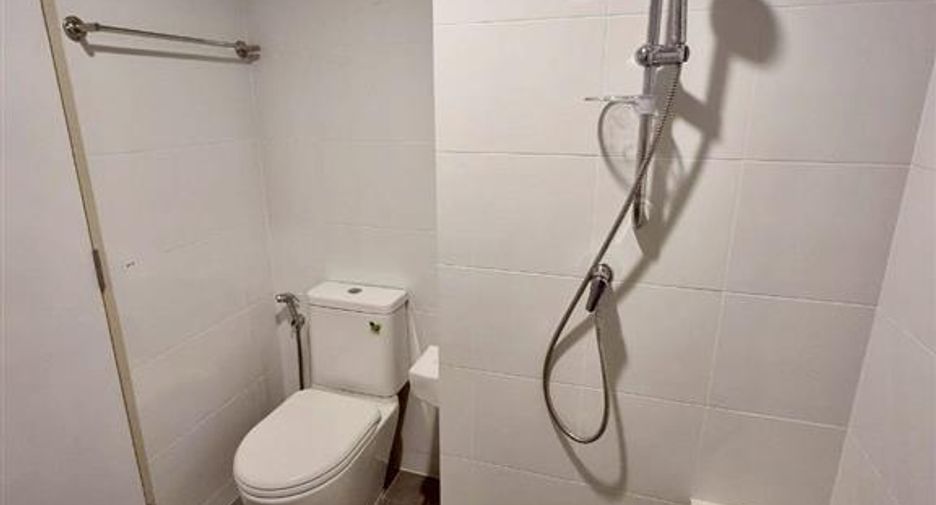 For sale 1 bed condo in Khan Na Yao, Bangkok