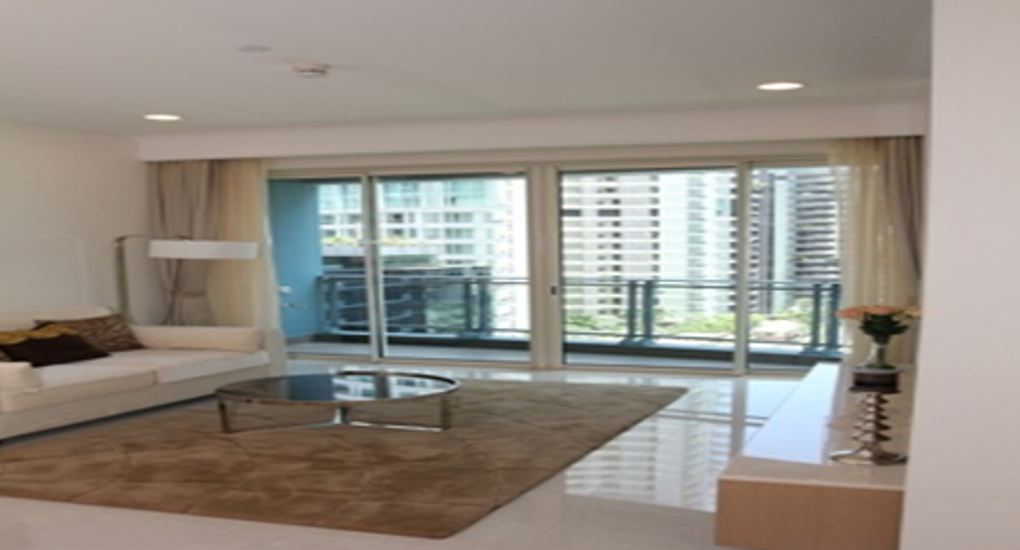 For rent 2 ベッドルーム condo in Pathum Wan, Bangkok