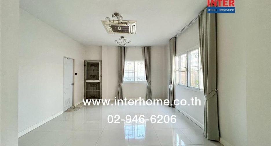 For sale 4 bedrooms house in Khlong Sam Wa, Bangkok