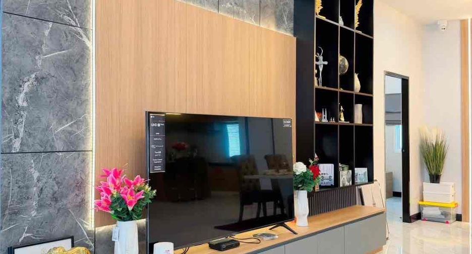 Villa zum Kauf mit 3 Zimmer in Bang Lamung, Chonburi