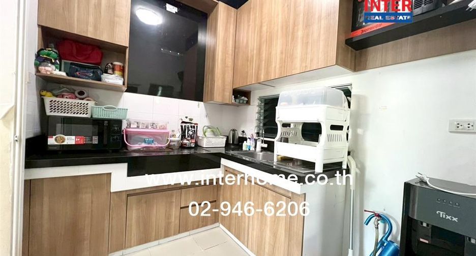 For sale 3 bedrooms house in Khlong Sam Wa, Bangkok