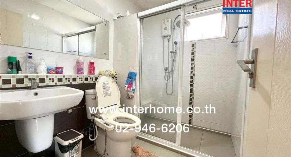 For sale 3 bedrooms house in Khlong Sam Wa, Bangkok
