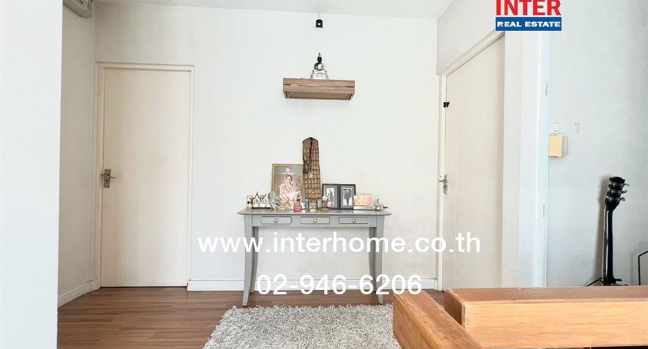 For sale 3 bedrooms house in Khlong Sam Wa, Bangkok