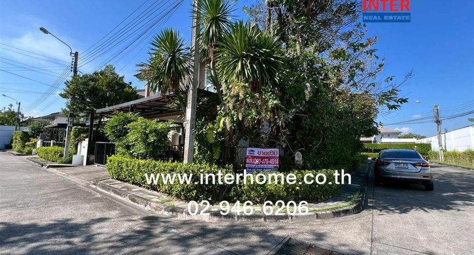 For sale 3 bedrooms house in Khlong Sam Wa, Bangkok