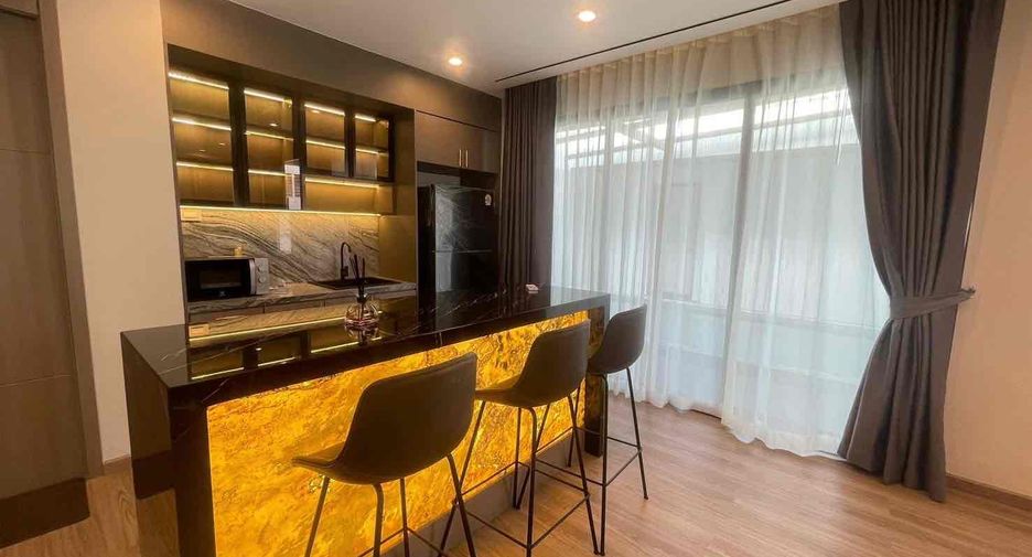 Villa en venta de 4 habitaciones en Bang Lamung, Chonburi