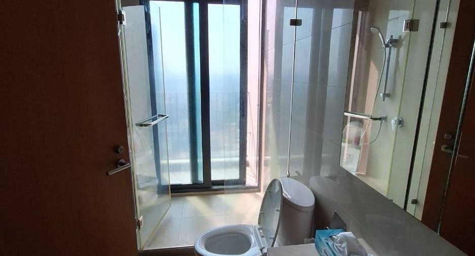 For rent and for sale 5 bedrooms condo in Yan Nawa, Bangkok