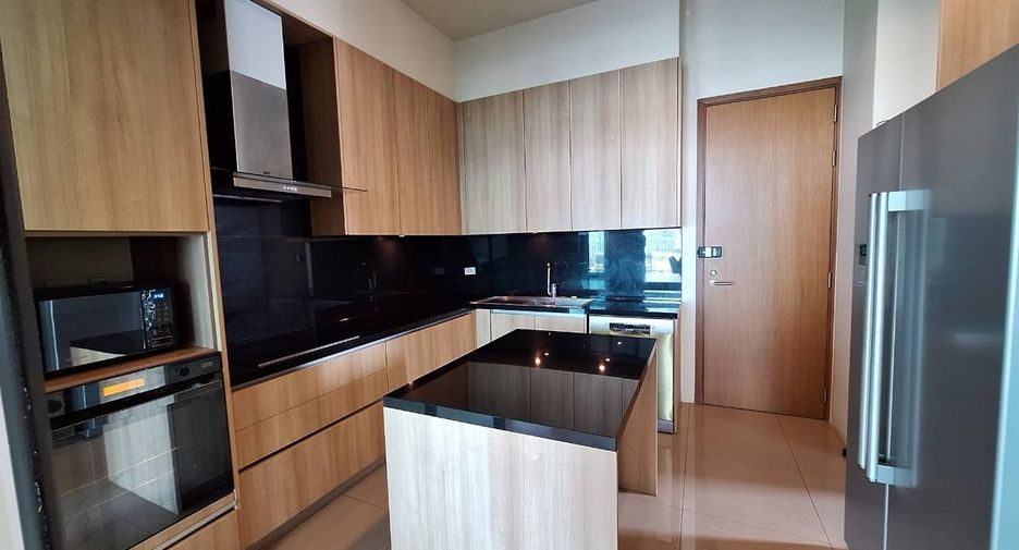 For rent and for sale 5 bedrooms condo in Yan Nawa, Bangkok