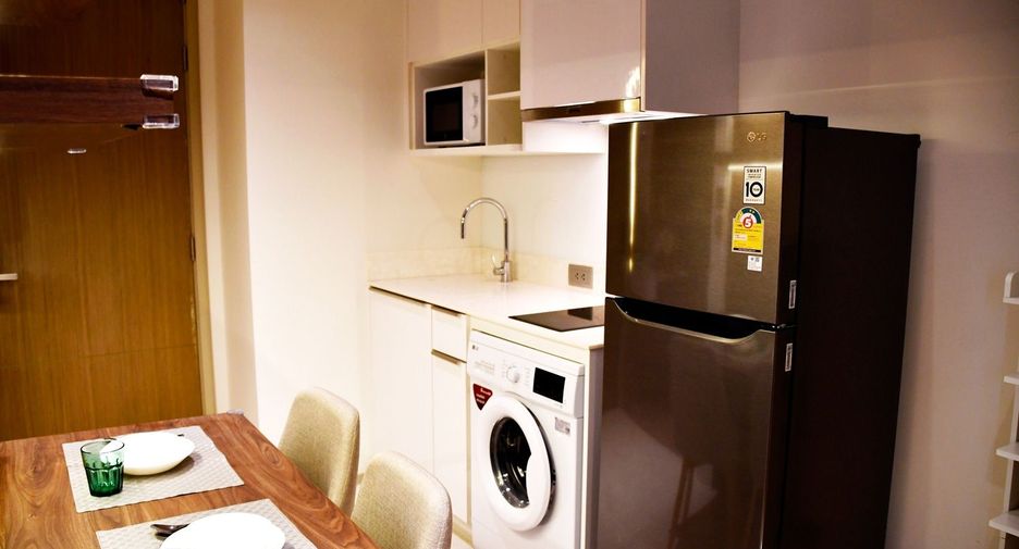 For sale 1 bed condo in Bang Rak, Bangkok