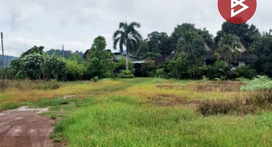 For sale 4 bedrooms house in Thoeng, Chiang Rai