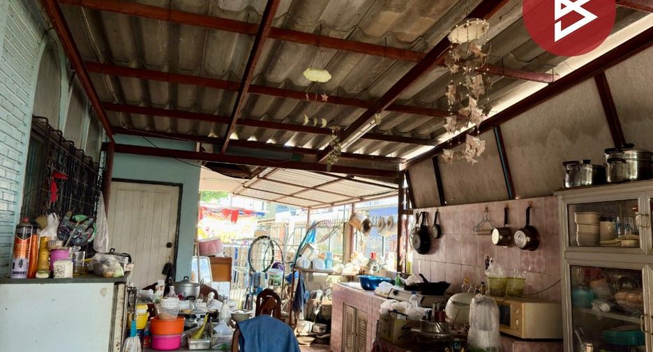 For sale 3 bedrooms house in Mueang Chai Nat, Chainat