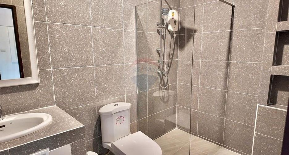 For rent 3 bedrooms townhouse in Ko Samui, Surat Thani