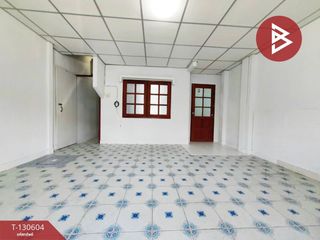Casa adosada en venta de 1 habitaciones en Nong Chok, Bangkok