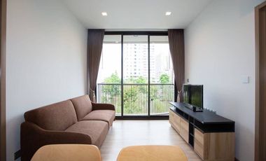 À louer 2 chambres condo à Suan Luang, Bangkok