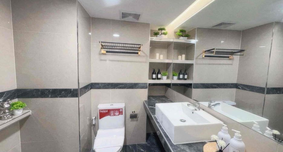 For sale 1 bed condo in Mueang Chiang Mai, Chiang Mai